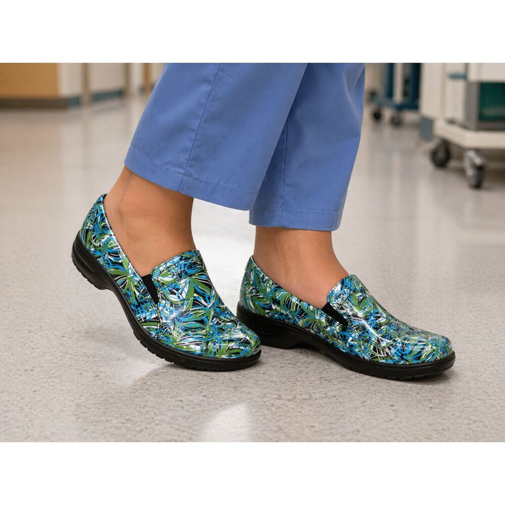 Nurse Mates Shoes Clogs Womens Size 8M Blue Green Meredith Pillow Top Comfort